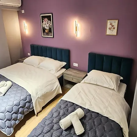 Hotel apartamentowy Daisy Centre Tirana