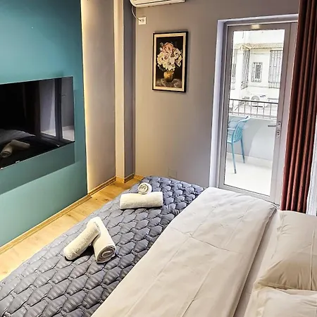 Hotel apartamentowy Daisy Centre Tirana