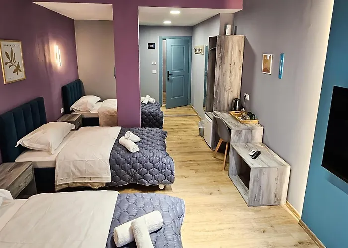 Apart Otel Daisy Centre 3*